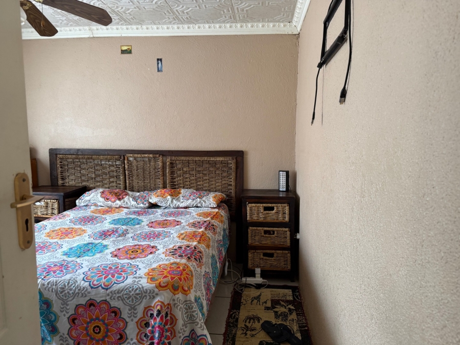 2 Bedroom Property for Sale in Mohadin North West